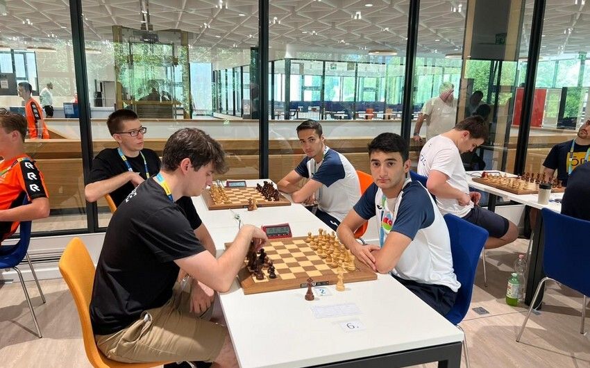 Azerbaijani chess players take first place in V European University Games