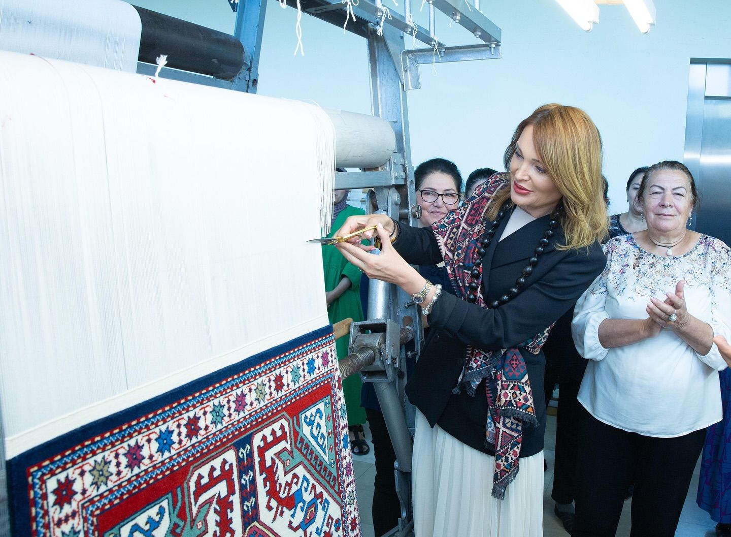 Carpet Museum enriches its collection with new carpet [PHOTOS]