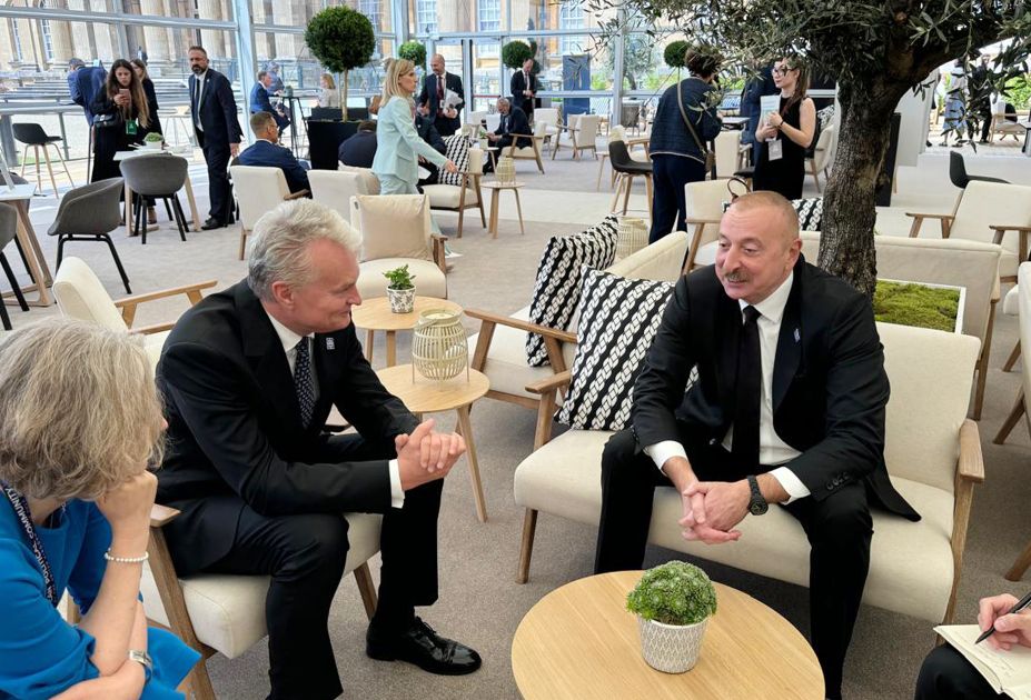 President Ilham Aliyev meets with President of Lithuania Gitanas Nausėda in Oxford [PHOTO/VIDEO]