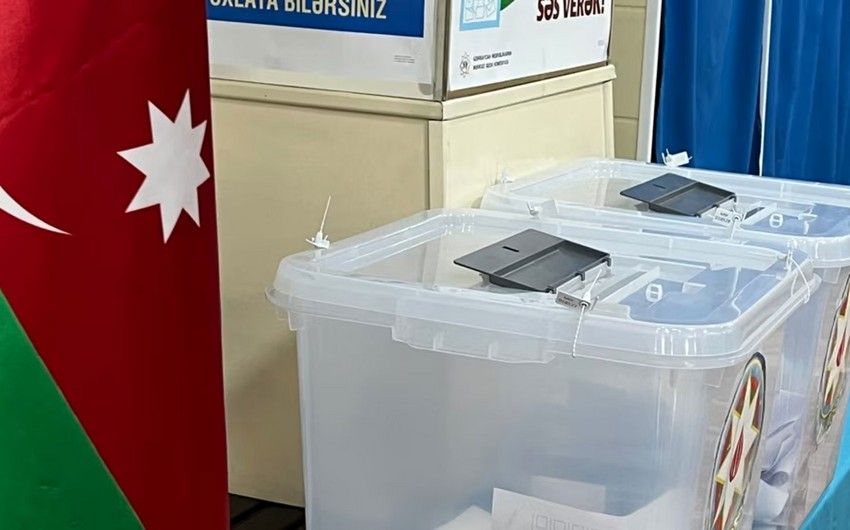 Places and reparation of notifications regarding parliamentary elections in Azerbaijan approved