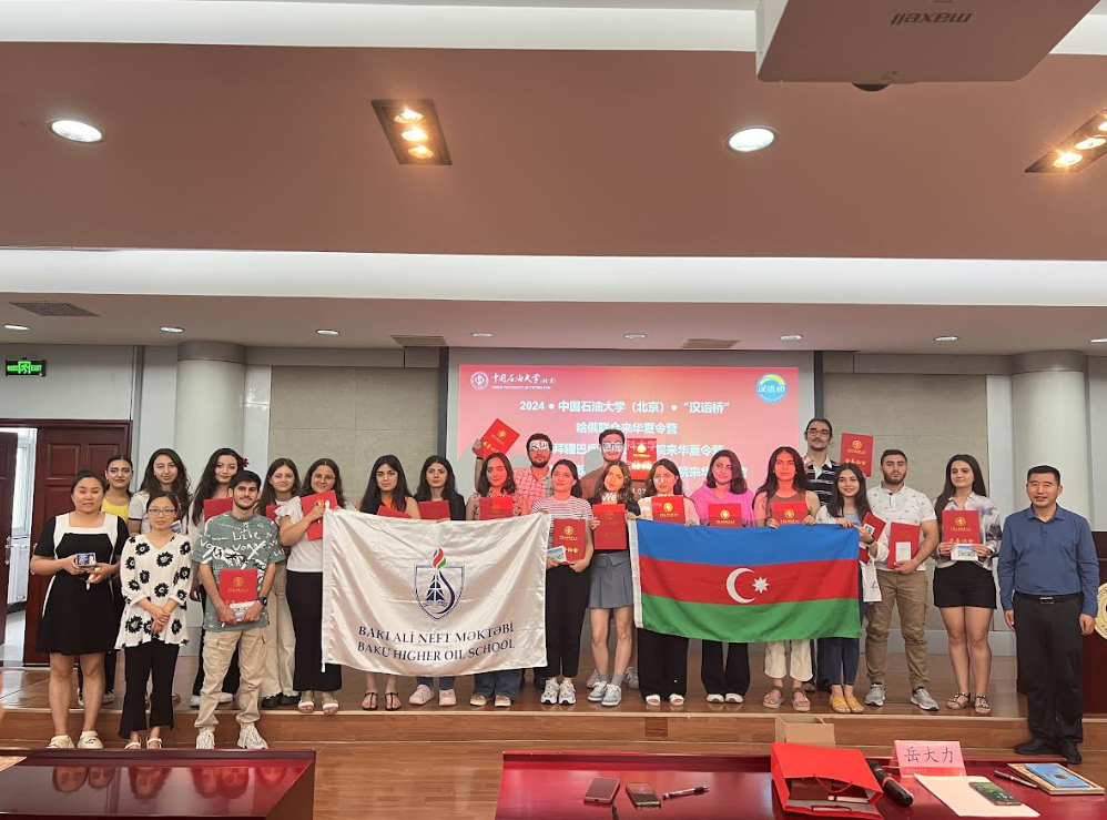 Students from Baku Higher Oil School visit China [PHOTOS]