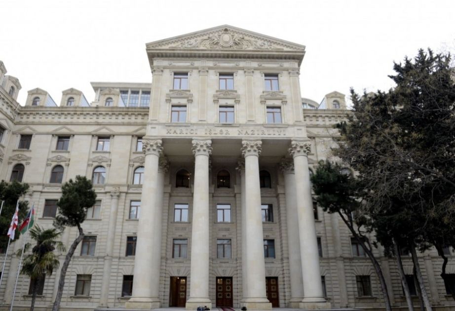 Azerbaijani, Russian foreign ministries hold political consultations