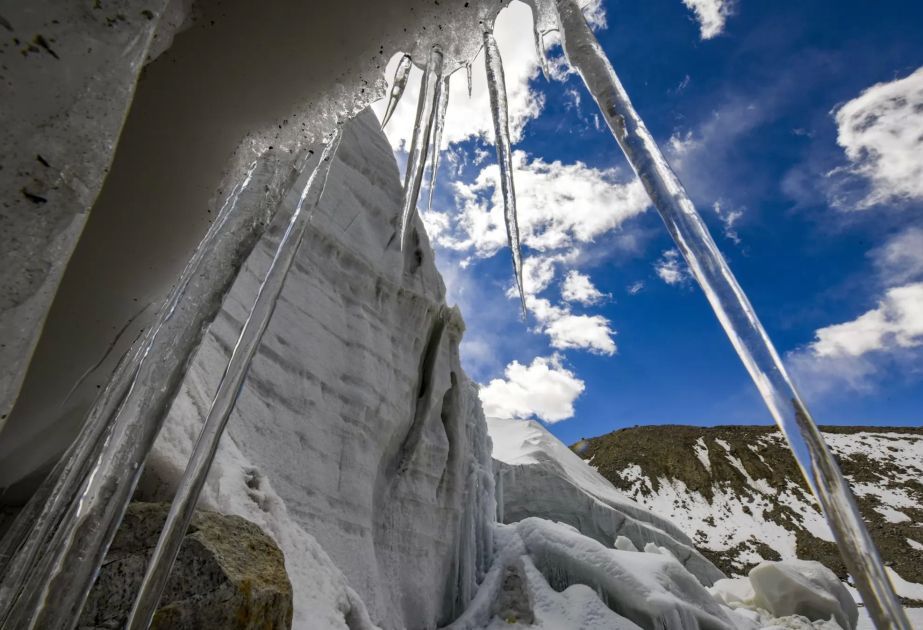 Small glaciers in northwest China disappear by the middle of 21st century