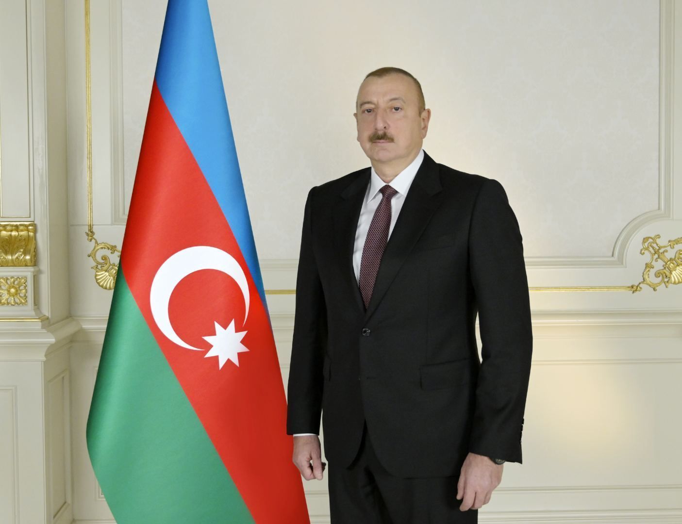 President Ilham Aliyev extends national holiday greetings to Ecuadorian counterpart