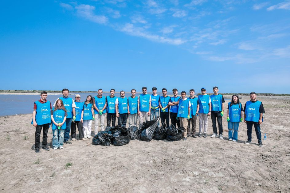 IDEA organizes Kura riverbank cleanup campaign [PHOTOS]