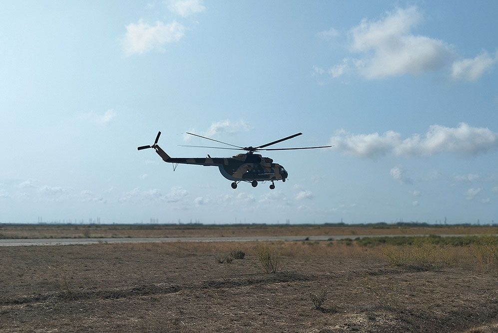 Helicopter units of Azerbaijan Air Force hold training flights [VIDEO]