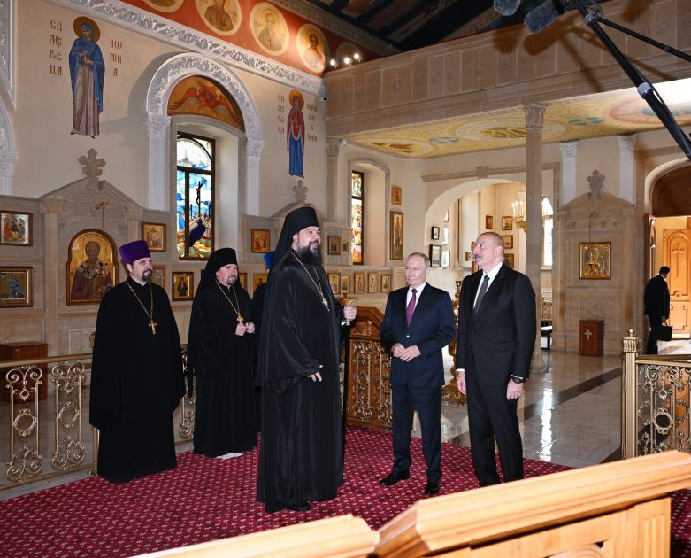 Azerbaijani and Russian Presidents visit Holy Myrrhbearers Cathedral [PHOTOS/VIDEO]