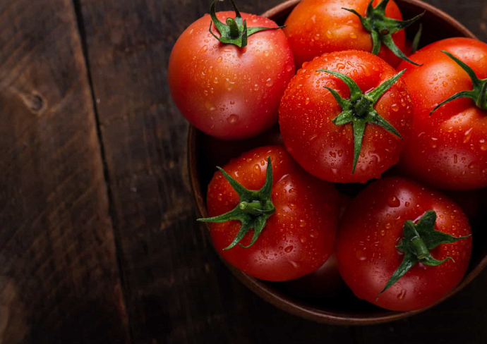 Azerbaijan reveals income from tomato exports in seven months