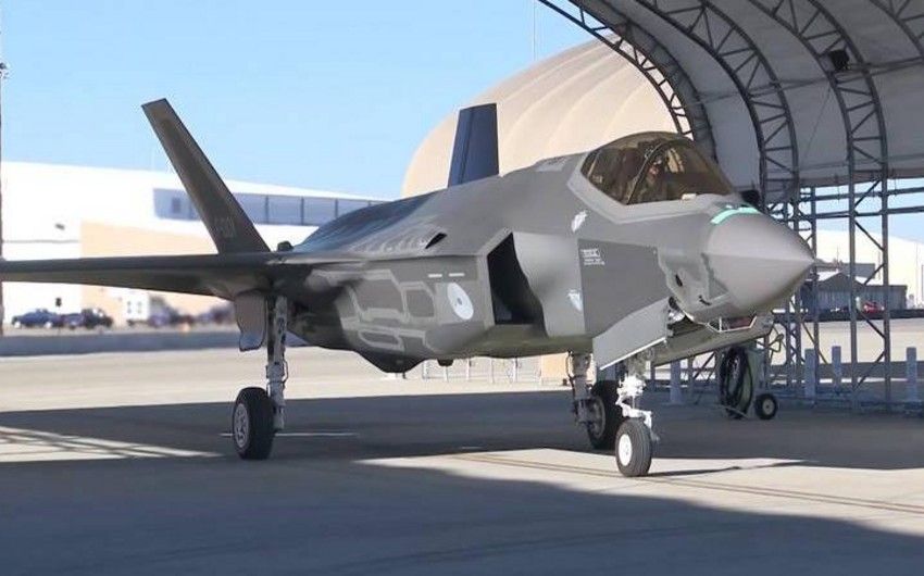 Pentagon signes contracts with Lockheed Martin related to F-35 for $ 5 billion