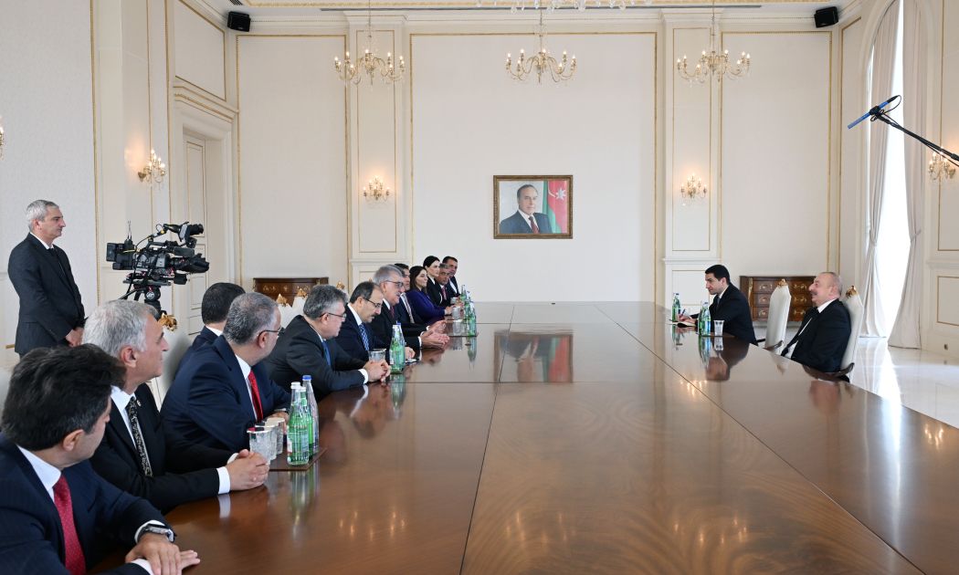 President Ilham Aliyev receives delegation from Grand National Assembly of Turkiye [PHOTOS/VIDEO]