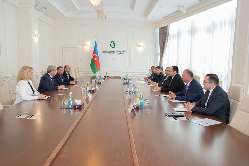 Agriculture Ministry and Baku State University discuss opportunities for cooperation [PHOTOS]