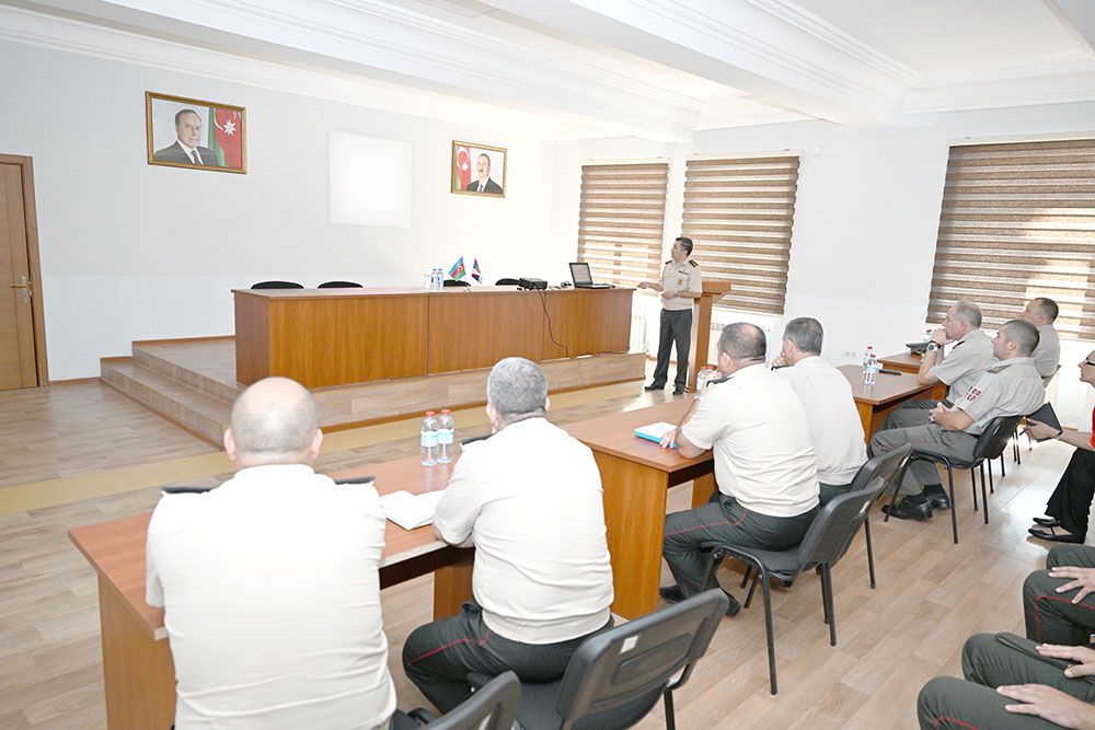 Azerbaijani and Serbian representatives hold expert meeting on military medicine [PHOTOS]