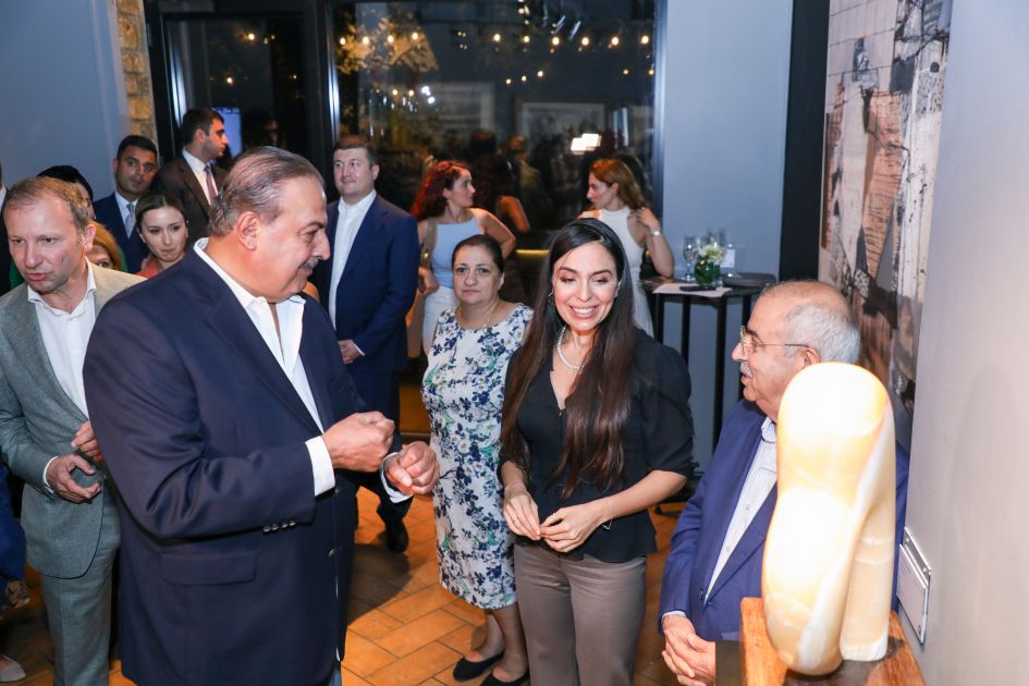 Baku showcases exhibition works by Bahraini artists [PHOTOS]