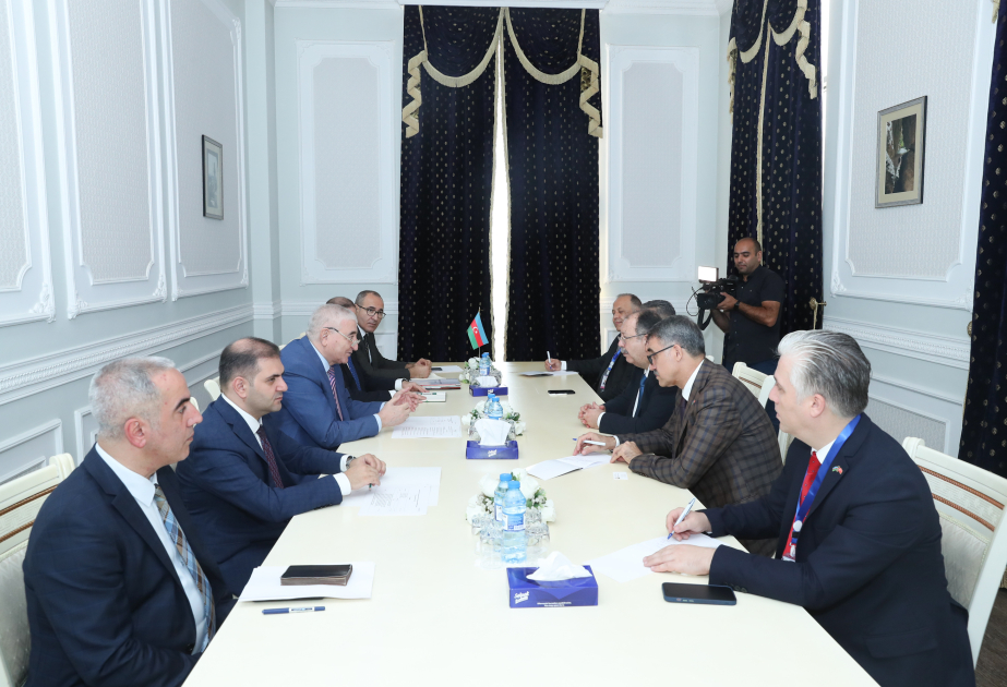 CEC Chairman meets with Turkish election delegation ahead of Azerbaijani snap parliamentary elections