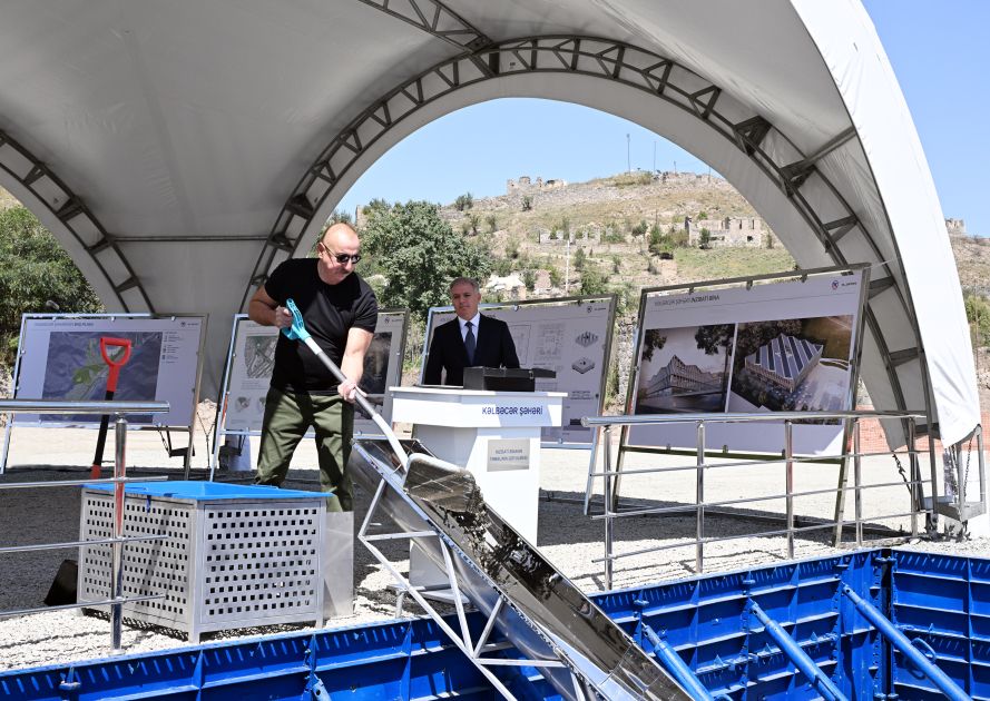 President Ilham Aliyev lays foundation stone for administrative building in city of Kalbajar [PHOTOS]