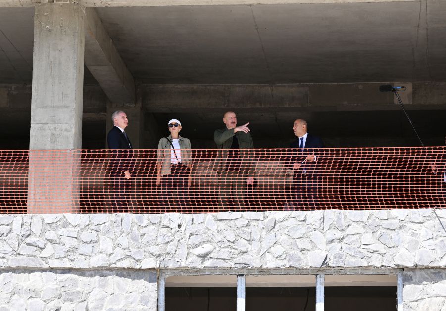 President Ilham Aliyev and First Lady Mehriban Aliyeva visit Kalbajar City Education Complex to examine ongoing construction and review the project for modular school [PHOTOS]