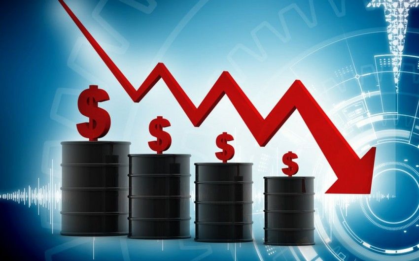 Azerbaijani oil price decreases