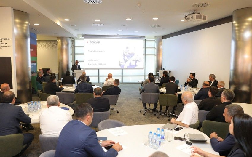 SOCAR hosts coordination meeting on management of social sector