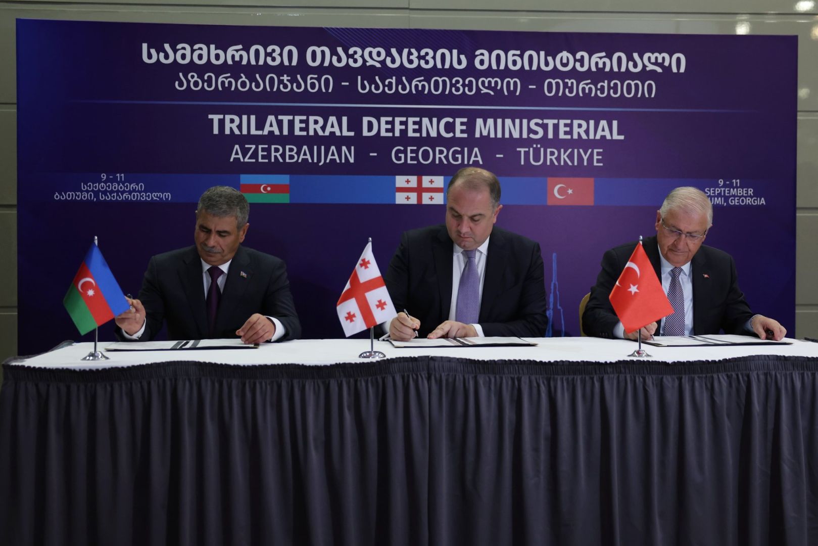 Defense Ministers of Azerbaijan, Turkiye and Georgia sign trilateral agreement [PHOTOS]