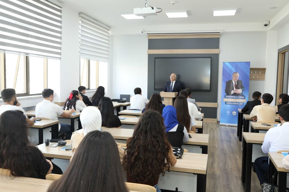 Baku State University hosts event dedicated to National Leader Heydar Aliyev [PHOTOS]