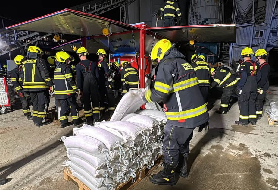 Flooding in Czech Republic reaches critical stage