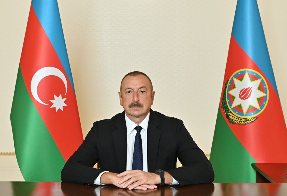 President Ilham Aliyev congratulates his Nicaraguan counterpart on national holiday