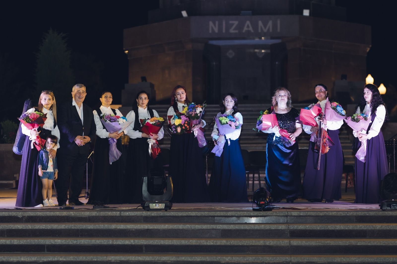 Classical music evening held in front of Nizami Ganjavi Mausoleum [PHOTOS]