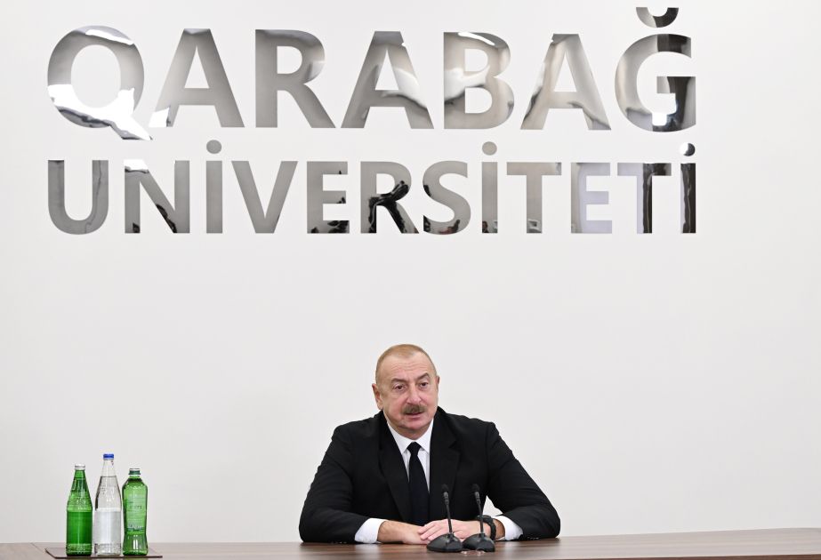 Azerbaijani president highlights heroism of soldiers at meeting with students of Garabagh University