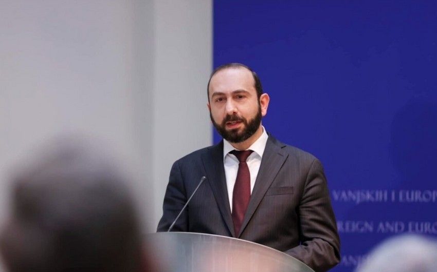 Mirzoyan: Armenia is interested in signing peace agreement with Azerbaijan