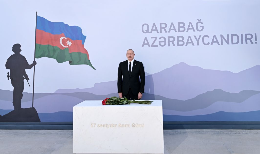 President Ilham Aliyev visits Victory Park [PHOTOS]