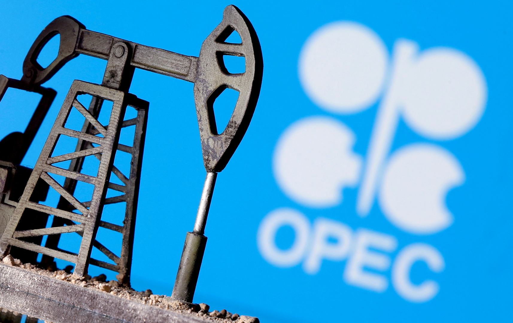 OPEC denies reports of potential oil price drop