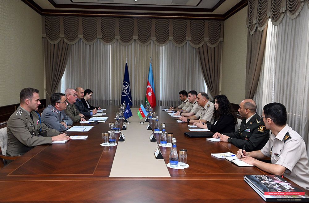 Azerbaijan's Defense Minister hosts NATO Military Staff