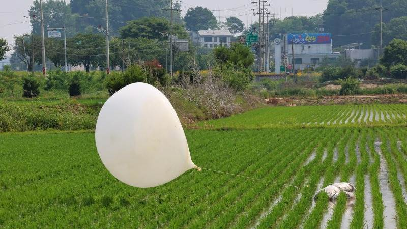 North Korea sends trash balloons to South for 28th time