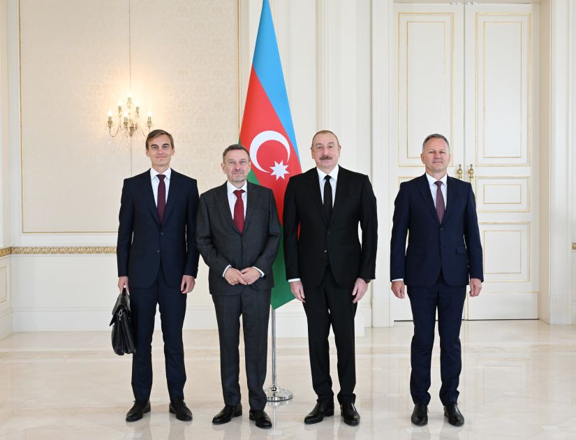 President receives credentials of incoming ambassador of Denmark to Azerbaijan [PHOTOS]