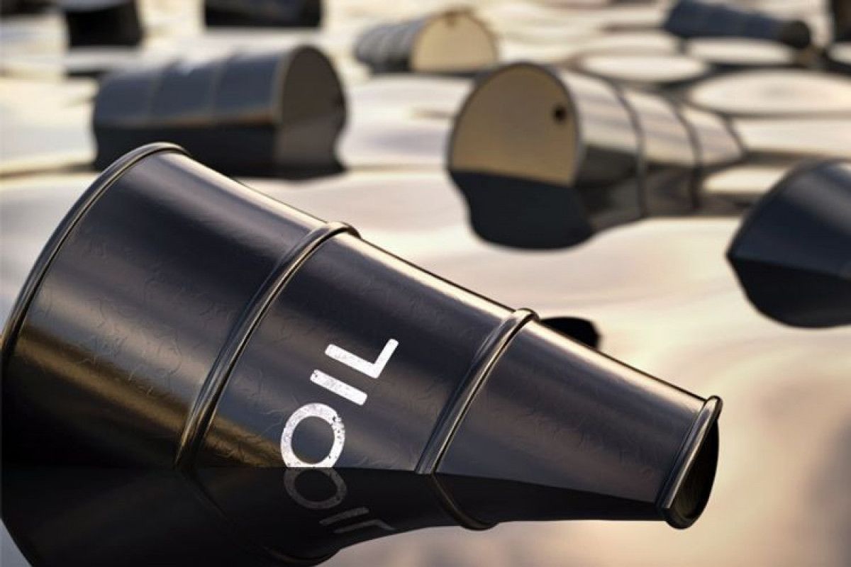 Azerbaijan's oil prices decline amid global market volatility