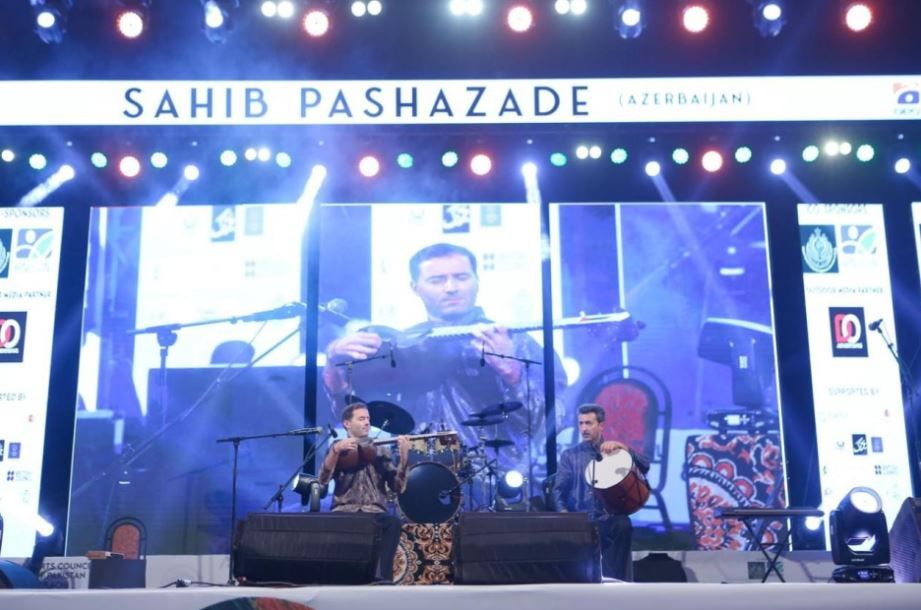 National musicians dazzle at World Culture Festival [PHOTOS]