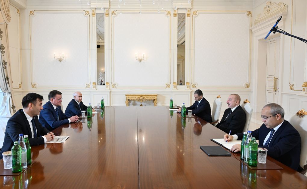 President Ilham Aliyev receives CEO of MAN Truck & Bus [PHOTOS]