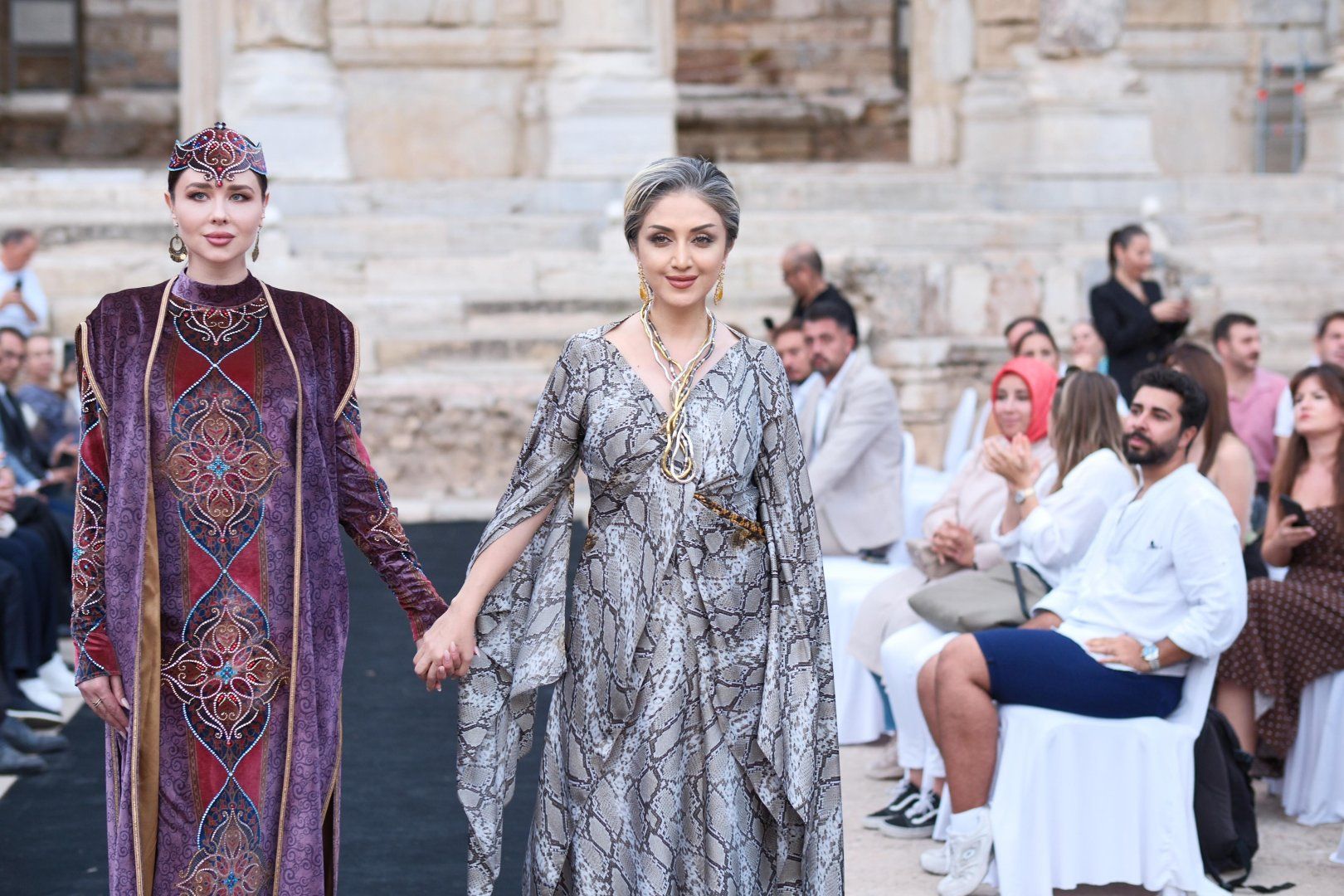 Gulnara Khalilova's collection demonstrated at ancient city of Ephesus [PHOTOS]