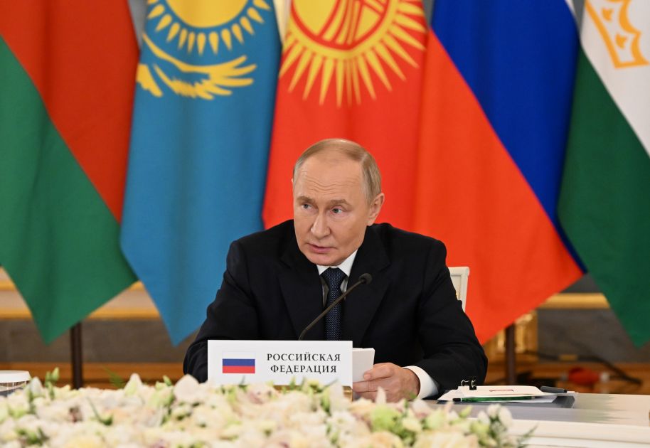 Putin lauds Azerbaijan's key role in Eurasian Logistics Corridors development