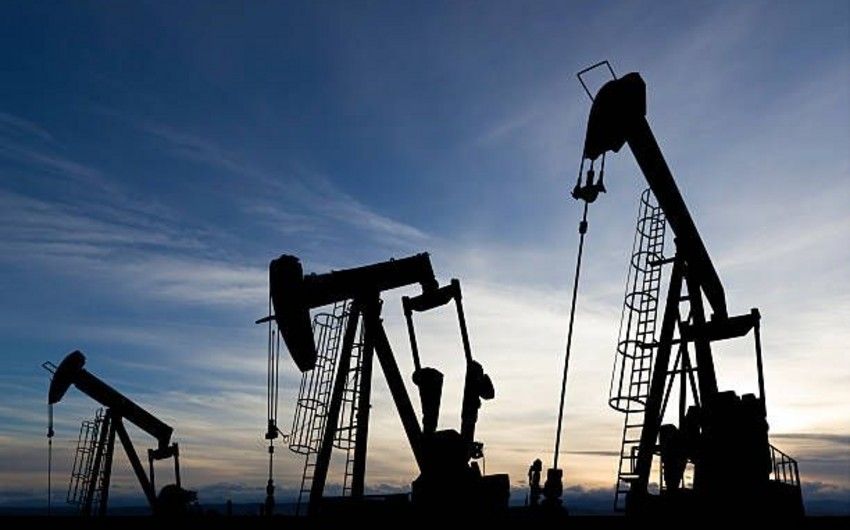 Oil prices decline on global markets, including Azerbaijani crude