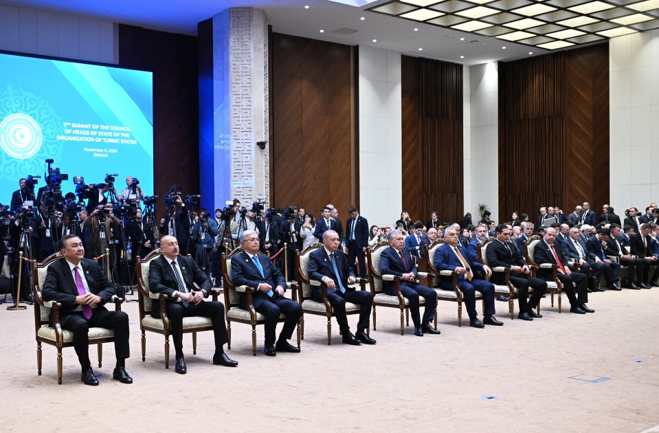 President Ilham Aliyev attends award ceremony for Prime Minister of Hungary in Bishkek [PHOTOS]