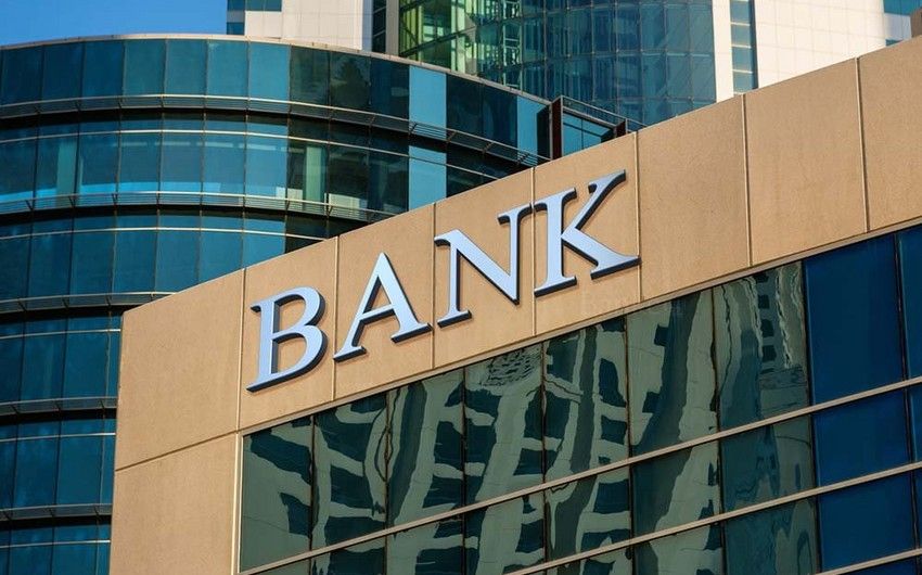 Azerbaijani banks to operate during Victory and National Flag Day holidays