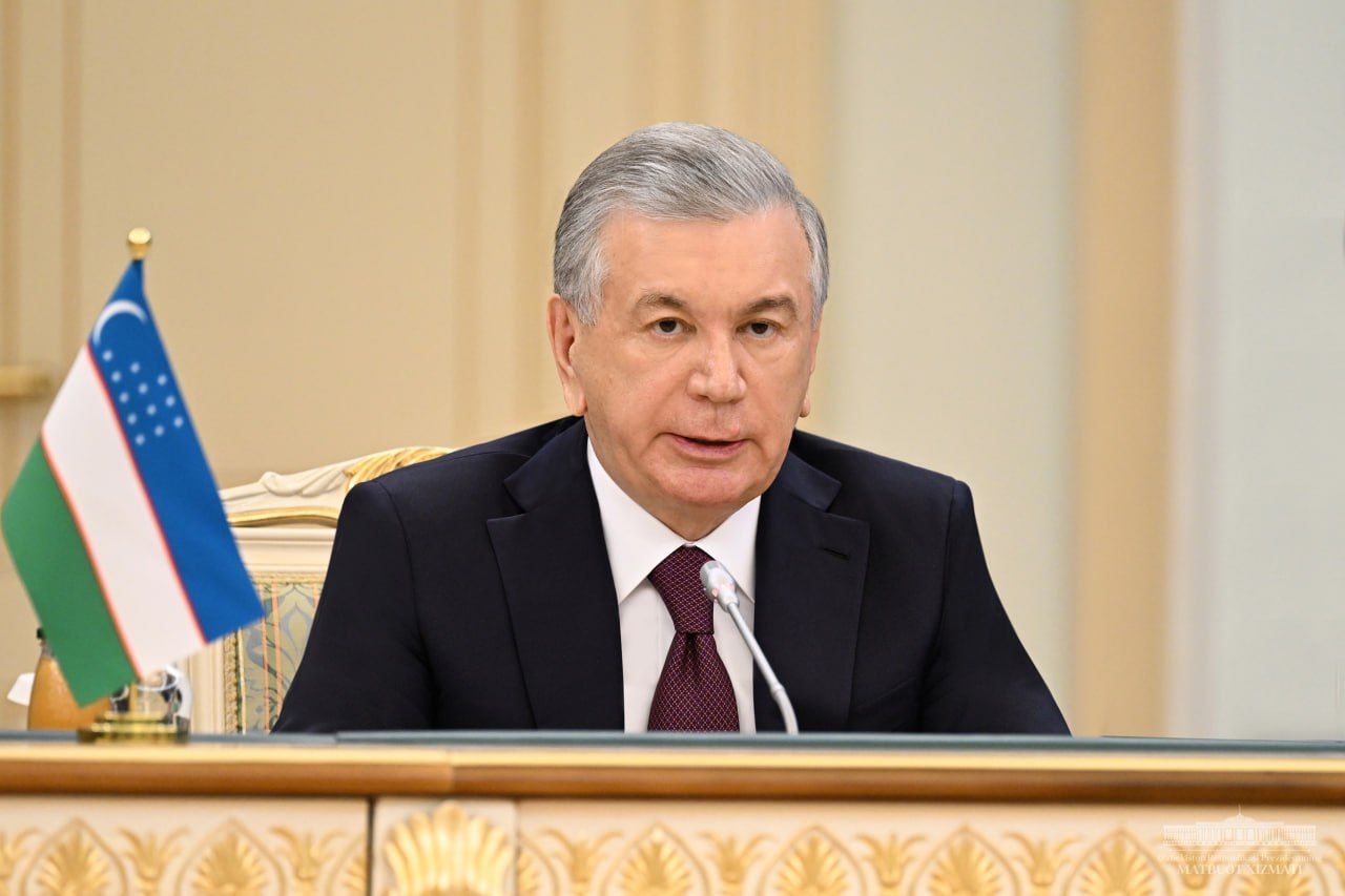 Shavkat Mirziyoyev congratulates Azerbaijan