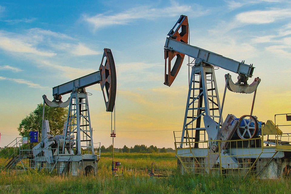 Price of Azerbaijani “Azeri Light” oil slightly declines