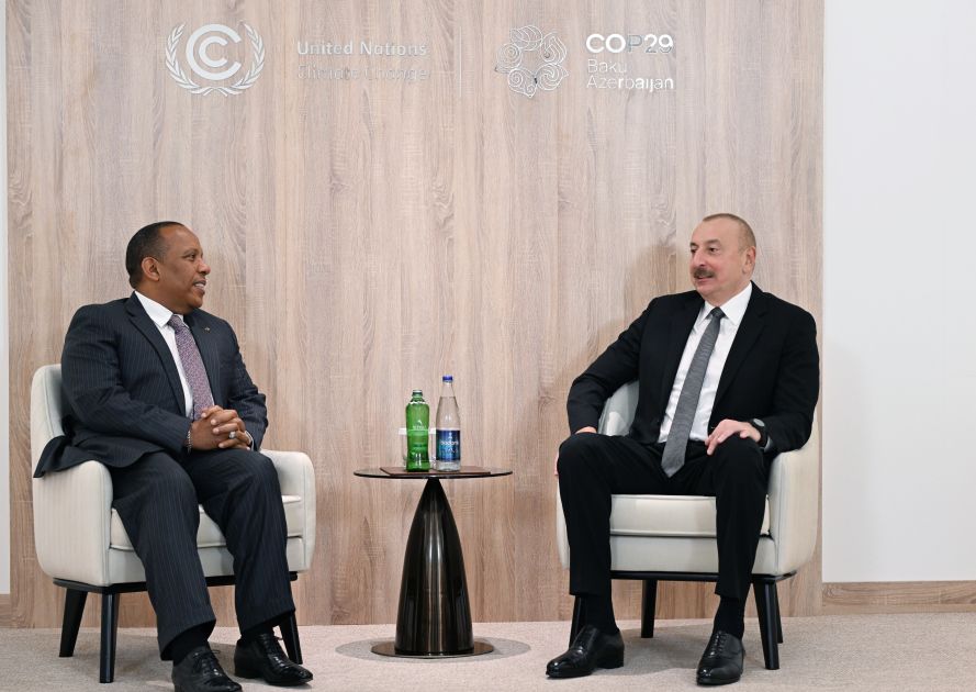 President Ilham Aliyev meets with Prime Minister of Democratic Republic of Sao Tome and Principe [PHOTOS/VIDEO]