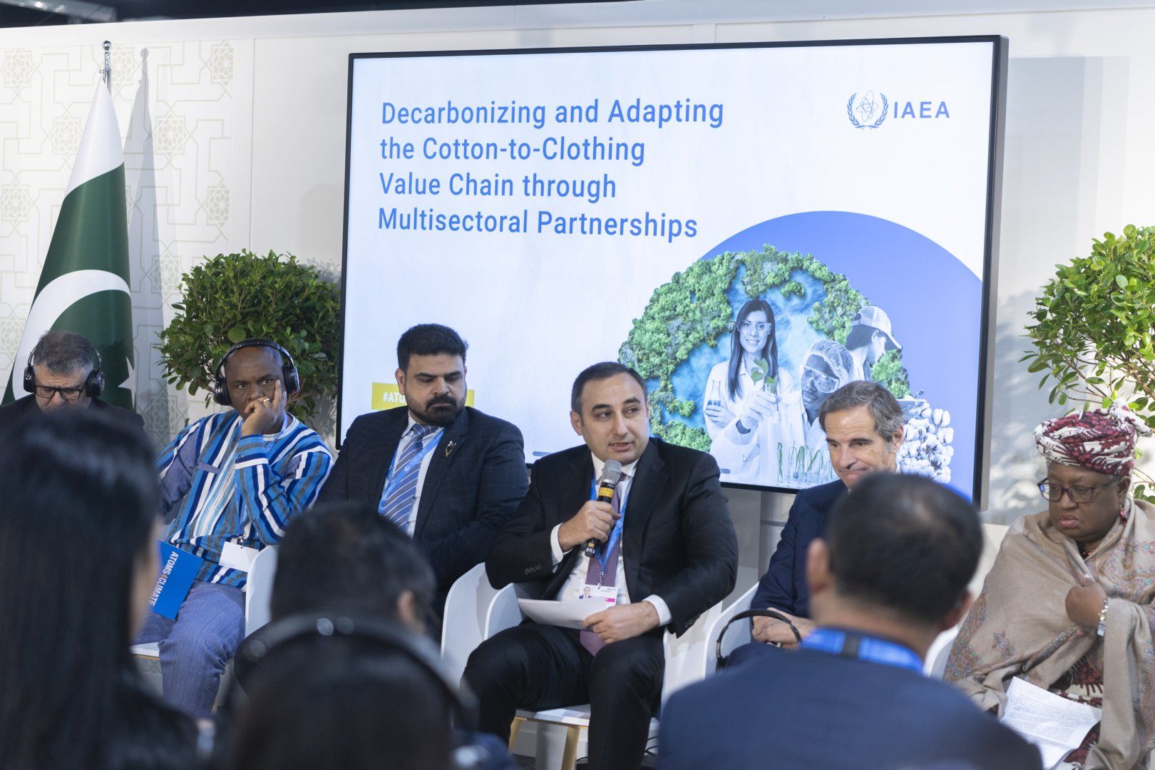 Climate-smart cotton industry advancements highighted at COP29 panel discussion