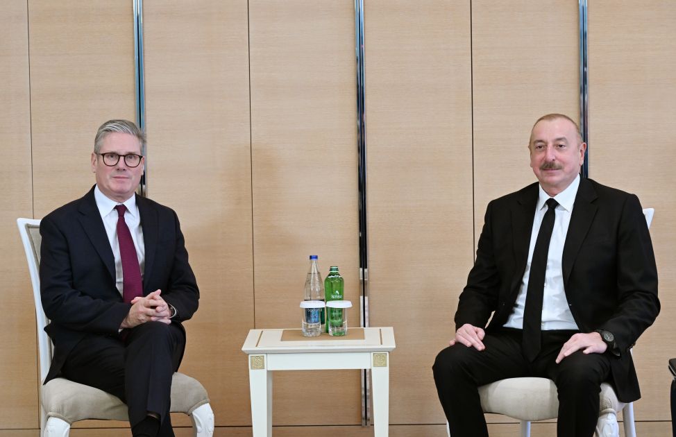 President Ilham Aliyev meets with UK Prime Minister [PHOTOS]