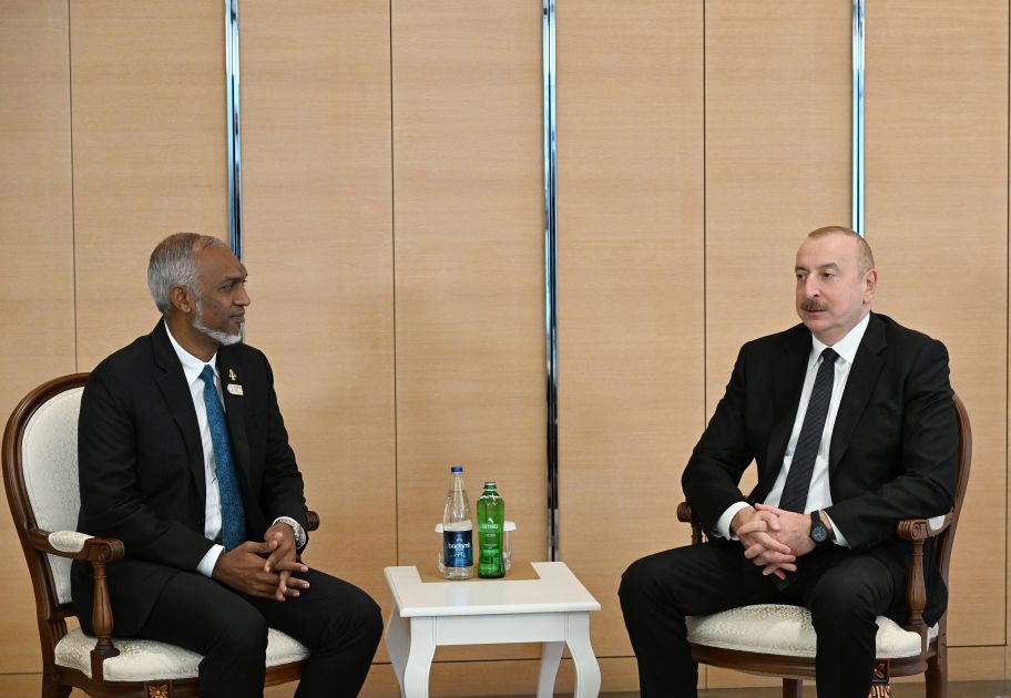 President Ilham Aliyev meets with President of the Maldives [PHOTOS/VIDEO]