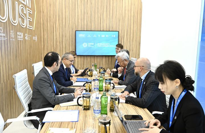 Azerbaijan, Asian Infrastructure Investment Bank discuss main directions of potential co-op