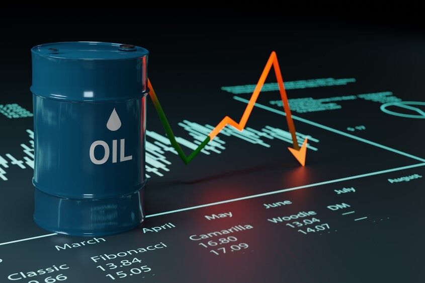 Azeri Light oil declines amid global price drop